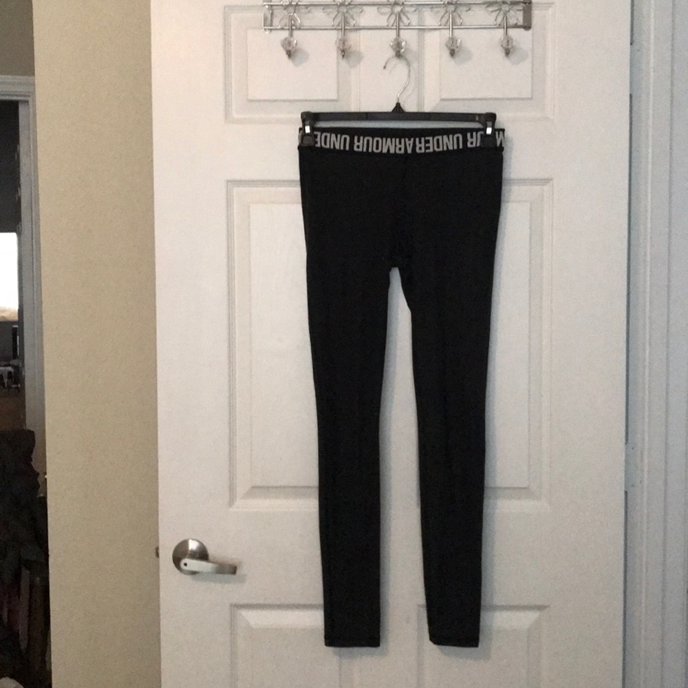 Under Armour Yoga tights ❤️